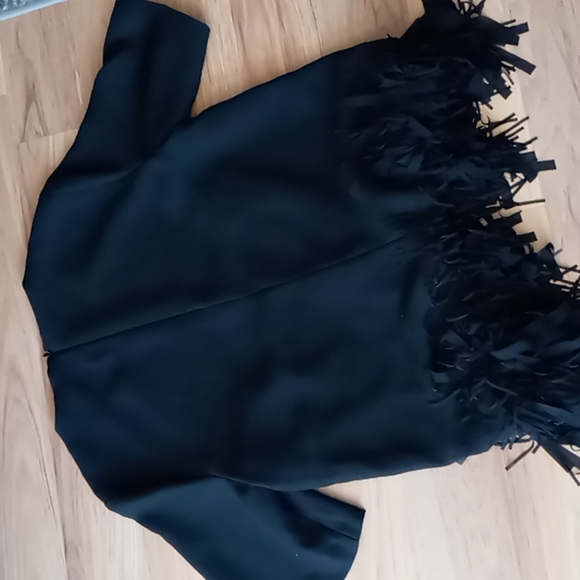 Banana Republic black blouse with fringe at the bottom size x small - Picture 8 of 13